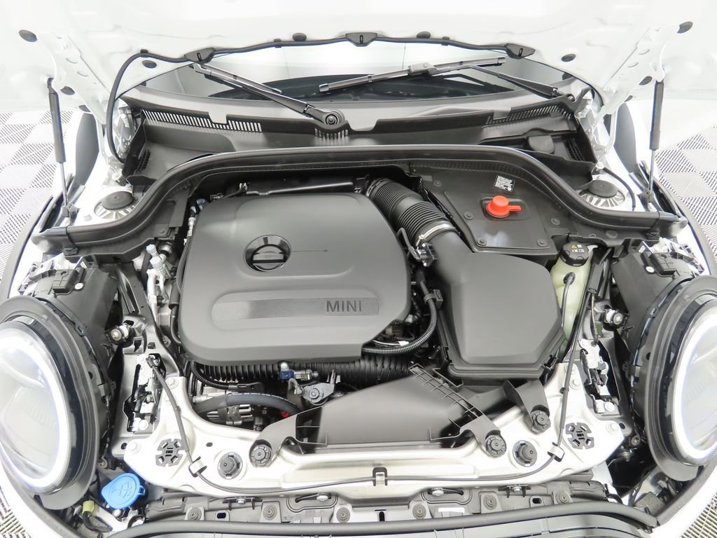 Used 2026 MINI Cooper 2-Door Hardtop image 28