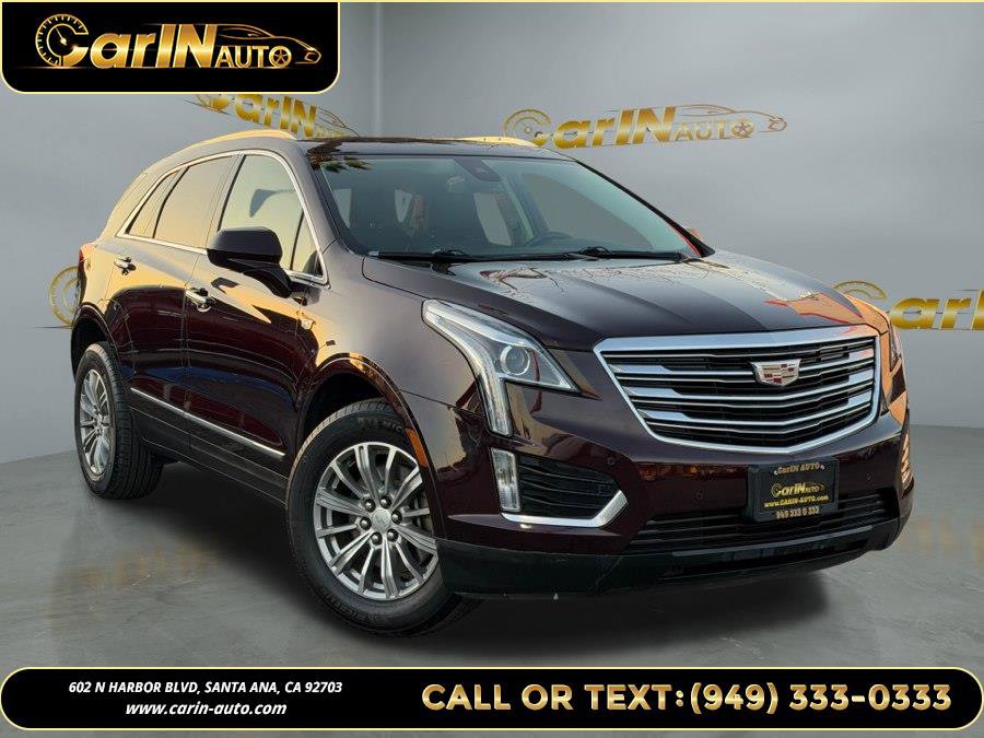 Used 2018 Cadillac XT5 Luxury w/ Driver Awareness Package image 3