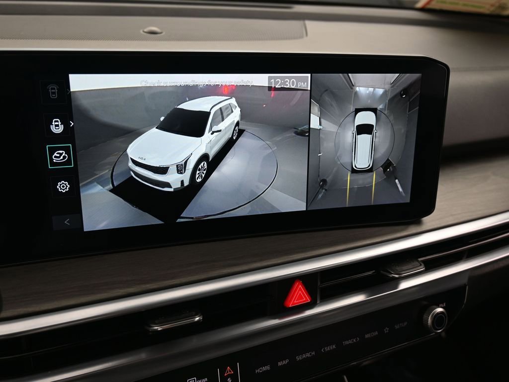 Used 2024 Kia Sorento SX Prestige w/ Sage Leather Package image 28