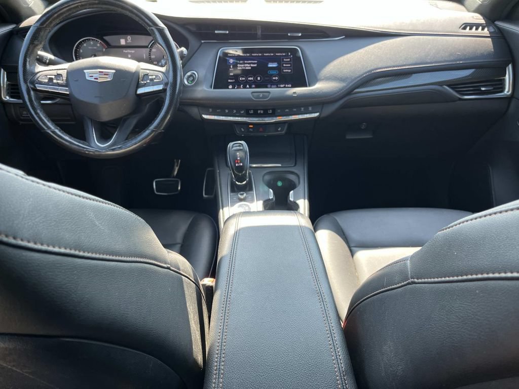 Used 2020 Cadillac XT4 Sport w/ Cold Weather Package FWD image 12