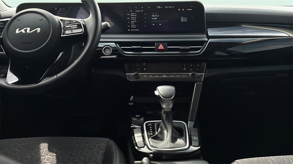 Certified 2025 Kia Seltos S image 22