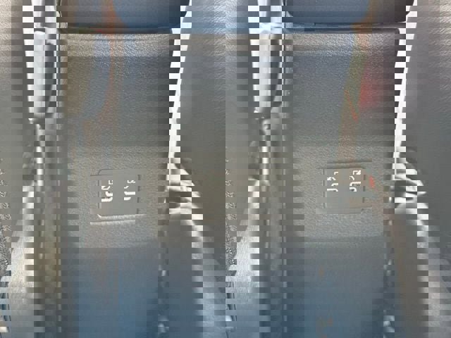 New 2026 Nissan Kicks SR w/ Cold Weather Package image 16