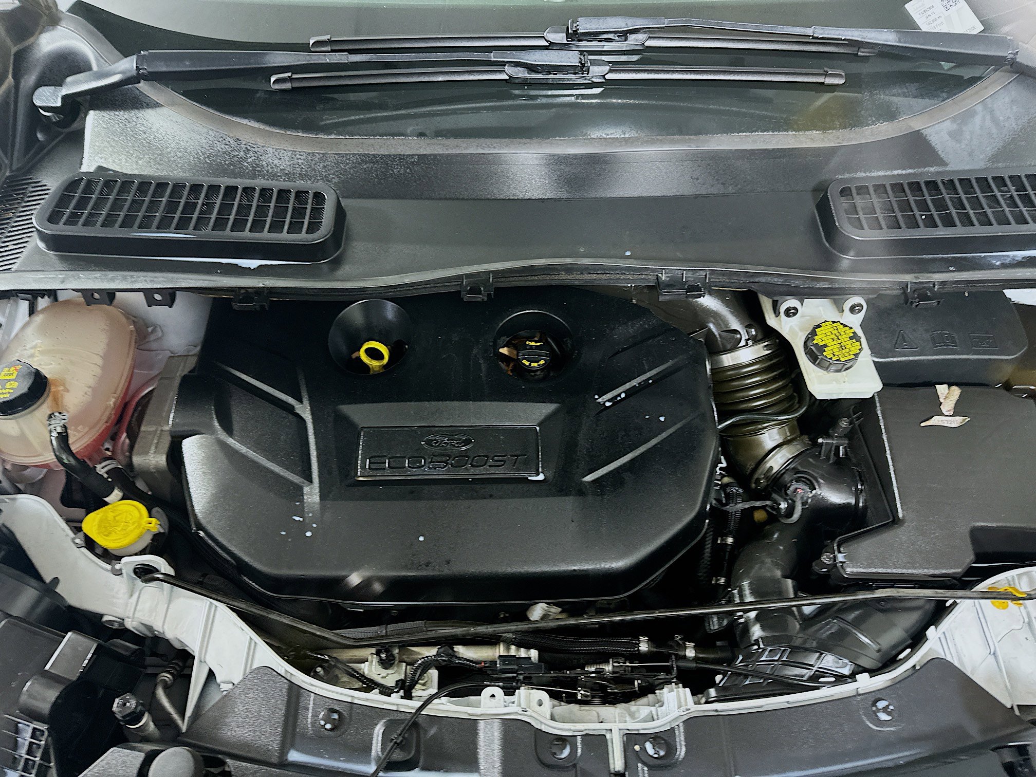 Used 2018 Ford Escape SE image 30