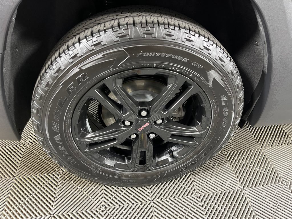 Certified 2024 GMC Terrain AT4 w/ LPO, Floor Liner Package AWD/4WD image 15
