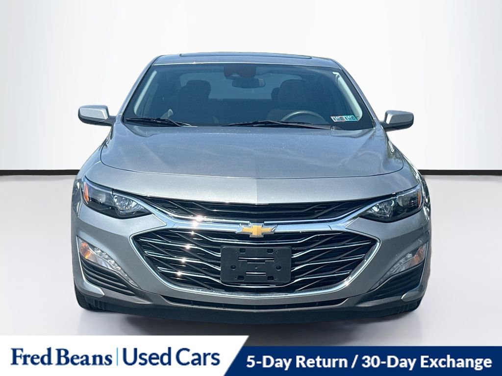 Used 2024 Chevrolet Malibu LT FWD image 2