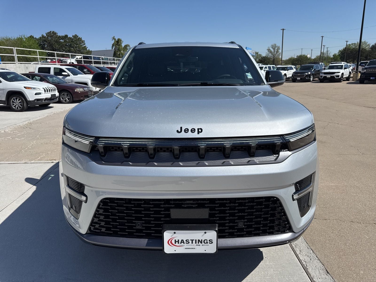 New 2026 Jeep Grand Wagoneer Limited AWD/4WD image 11