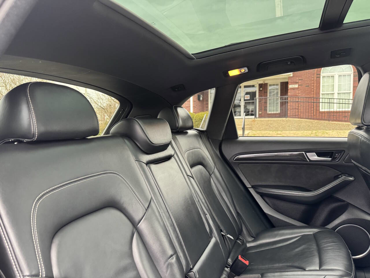 Used 2017 Audi SQ5 Premium Plus w/ Technology Package image 18