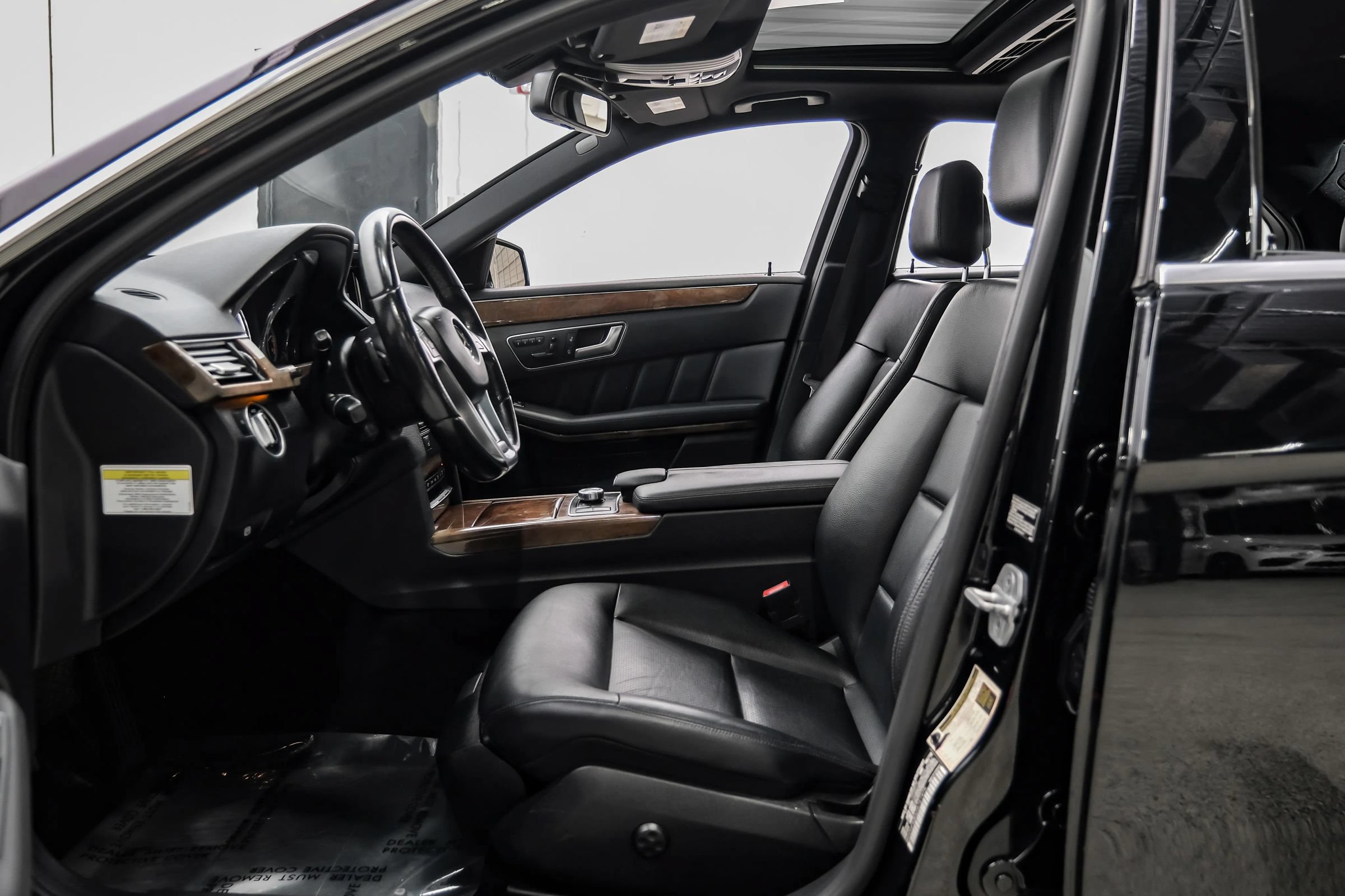Used 2013 Mercedes-Benz E 350 4MATIC Sedan w/ Premium 1 Pkg image 14