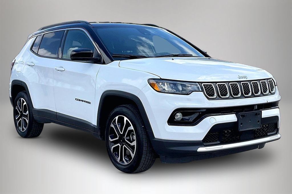 Used 2024 Jeep Compass Limited AWD/4WD image 1