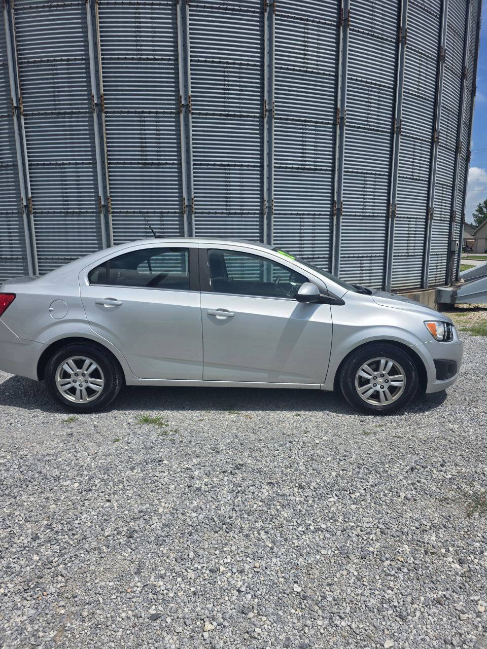 Used 2012 Chevrolet Sonic LT FWD image 2