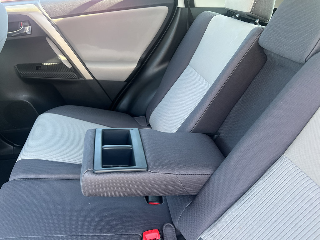 Used 2014 Toyota RAV4 XLE FWD image 11
