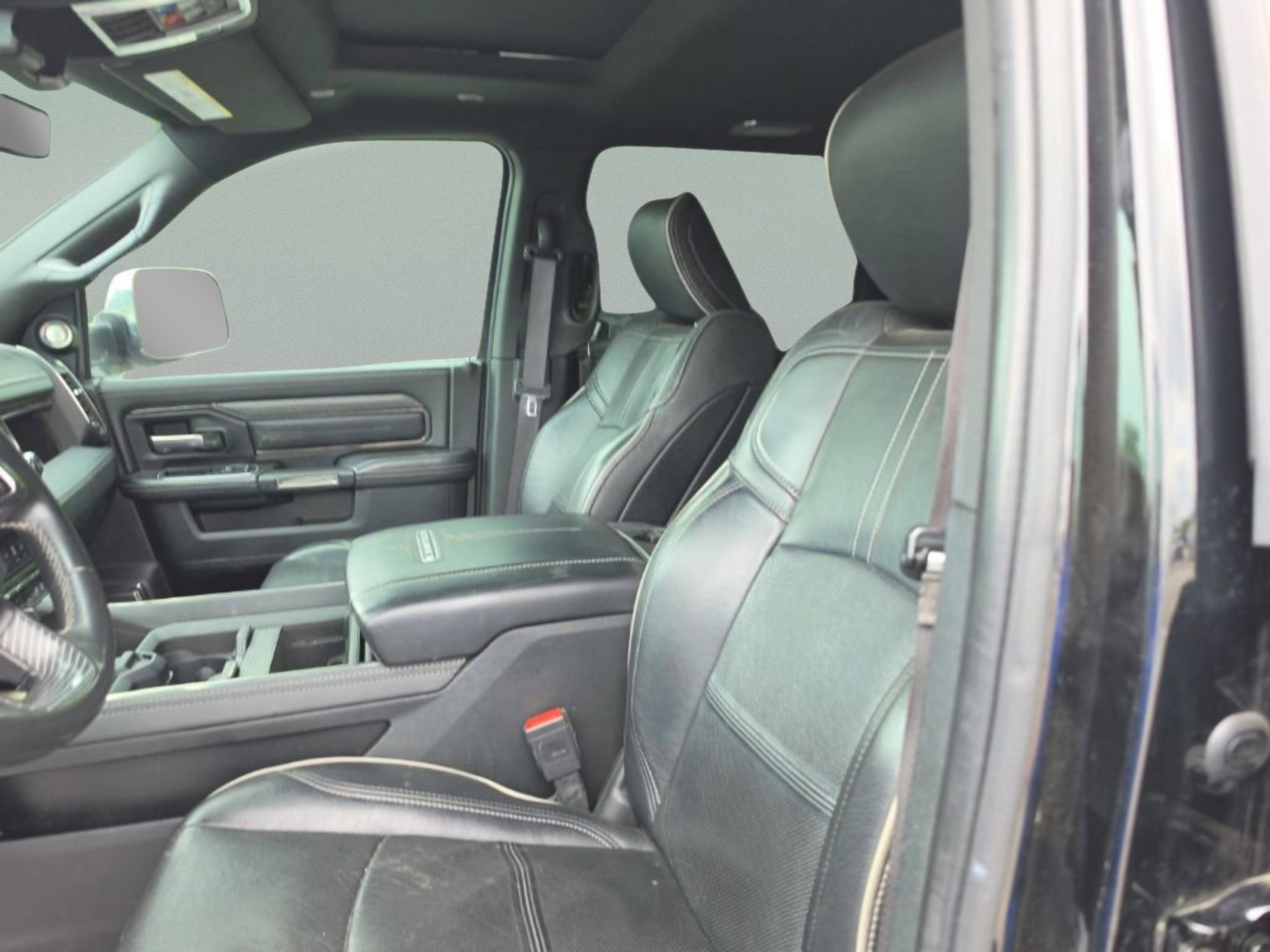 Used 2021 RAM 2500 Limited AWD/4WD image 21