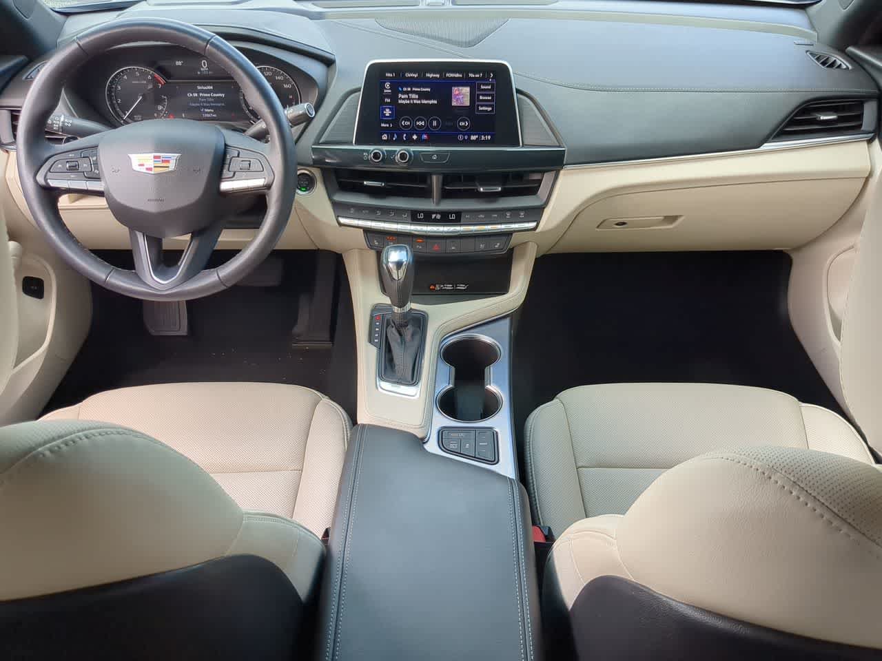 Used 2025 Cadillac CT4 Premium Luxury RWD image 15