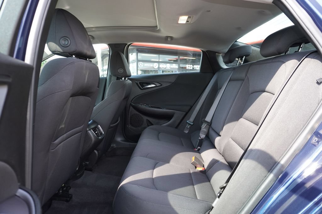 Used 2022 Chevrolet Malibu LT FWD image 24