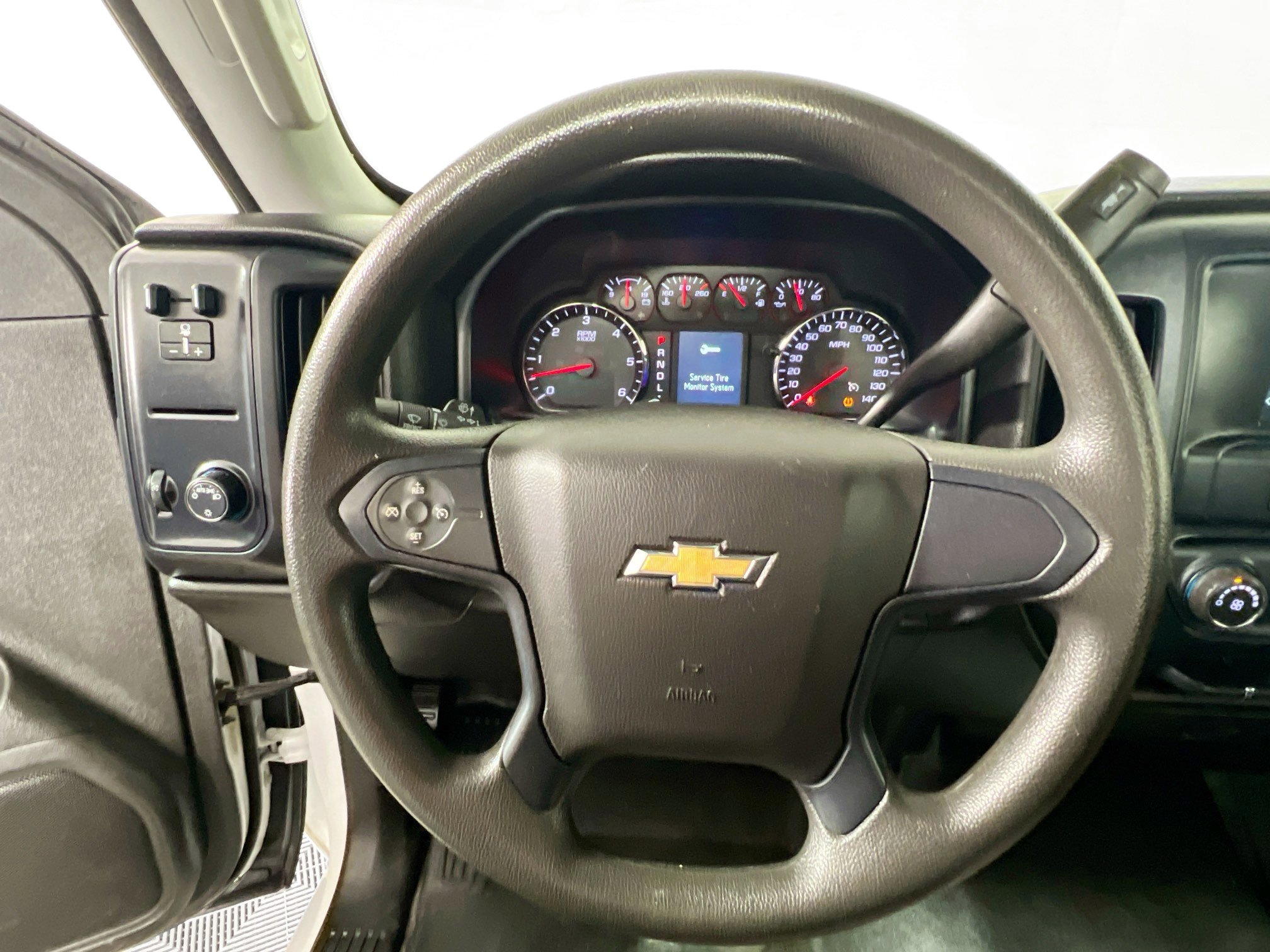 Used 2018 Chevrolet Silverado 2500 W/T image 17