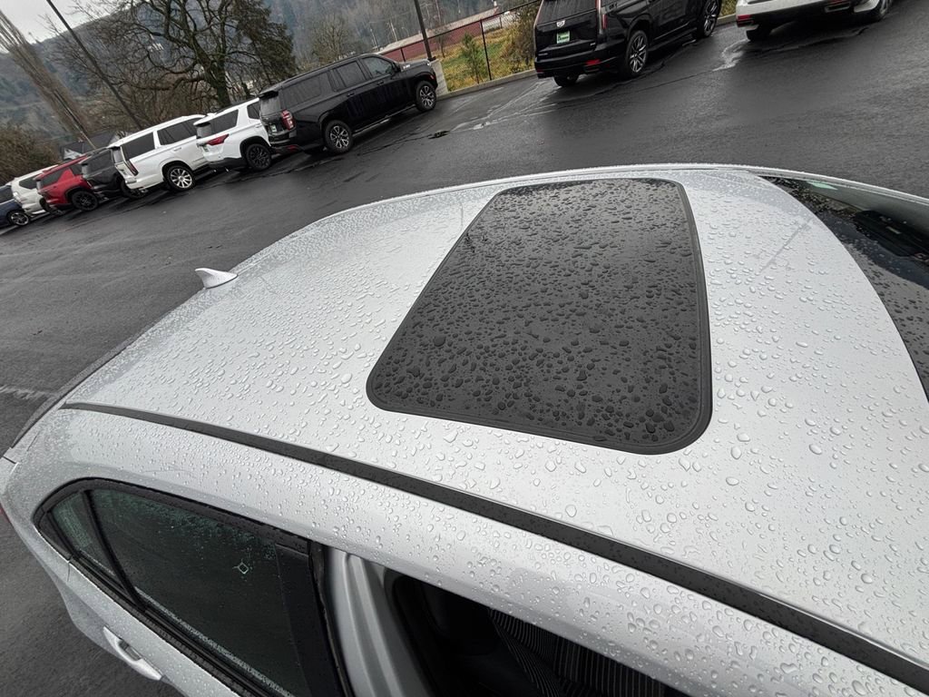 Used 2025 Toyota Corolla XSE image 29