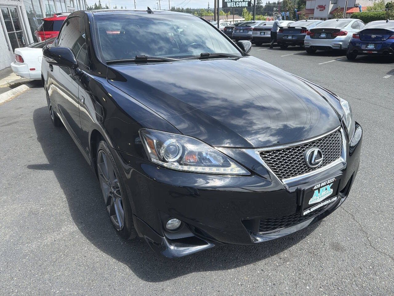 Used 2013 Lexus IS 250C RWD image 6
