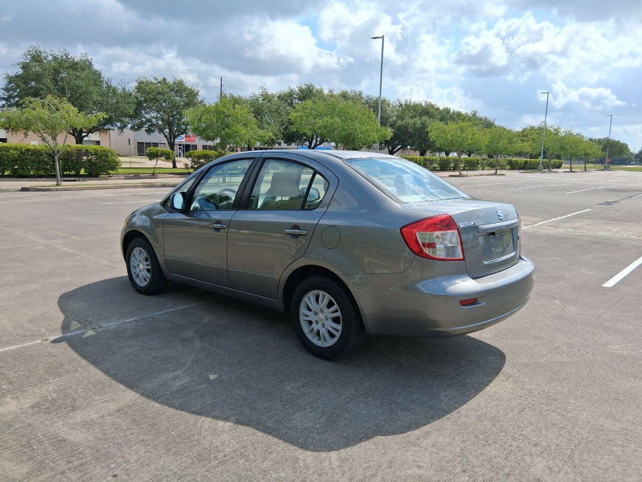 Used 2012 Suzuki SX4 LE image 8
