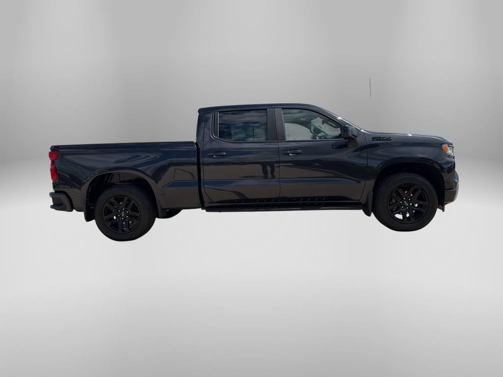 Used 2023 Chevrolet Silverado 1500 RST w/ Z71 Off-Road Package AWD/4WD image 5
