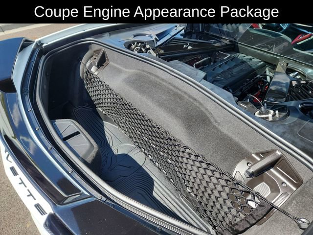Used 2024 Chevrolet Corvette Stingray Preferred Cpe w/ Body-Color Dual Roof Package RWD image 30