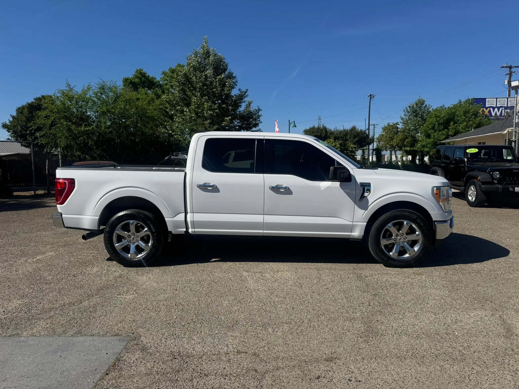 Used 2022 Ford F150 XLT w/ Equipment Group 301A Mid RWD image 4