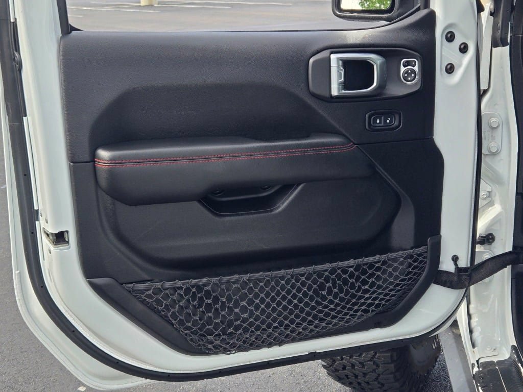 Used 2020 Jeep Wrangler Unlimited Rubicon AWD/4WD image 21
