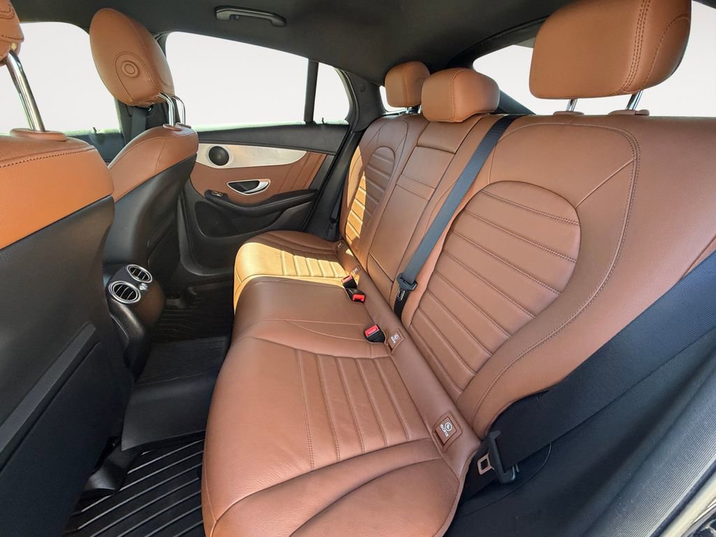 Used 2022 Mercedes-Benz GLC 43 AMG 4MATIC Coupe image 12