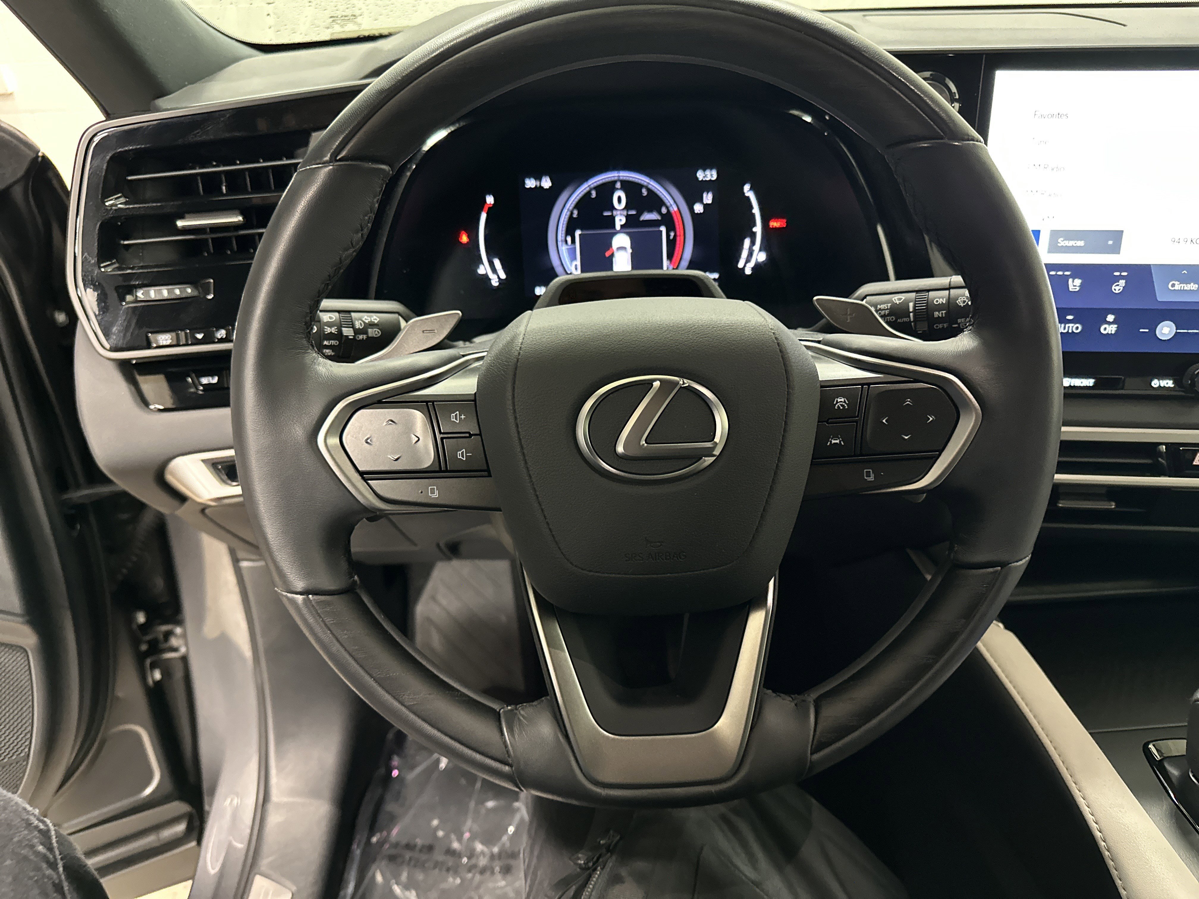 Certified 2024 Lexus RX 350 Premium Plus w/ Convenience Package image 18