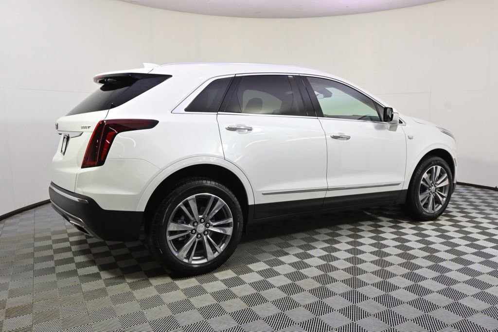 New 2025 Cadillac XT5 Premium Luxury w/ LPO, Floor Liner Package image 7
