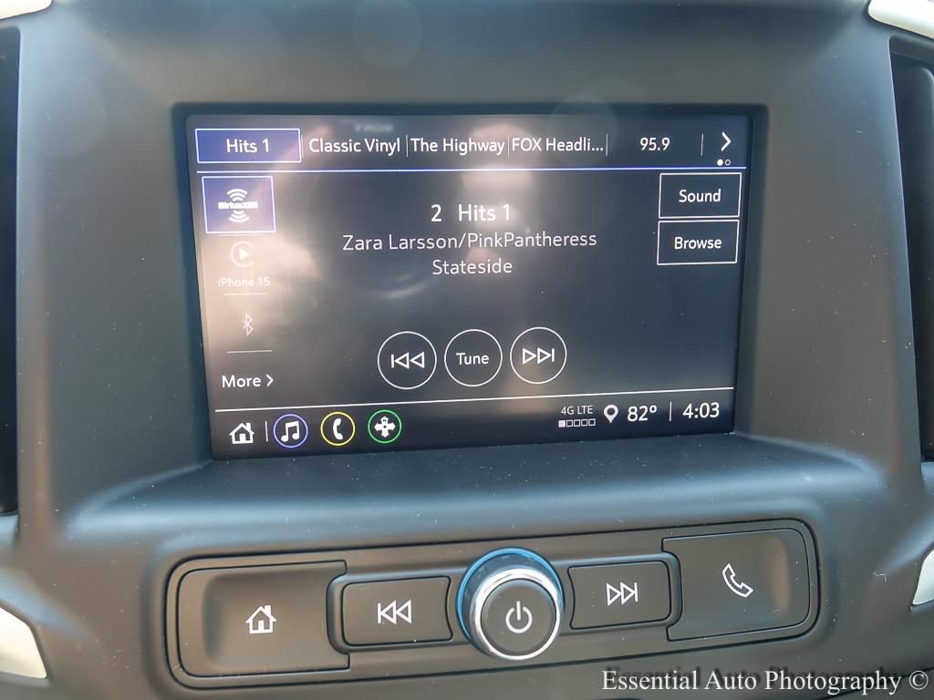 Used 2024 GMC Terrain SLE w/ Elevation Edition FWD image 16