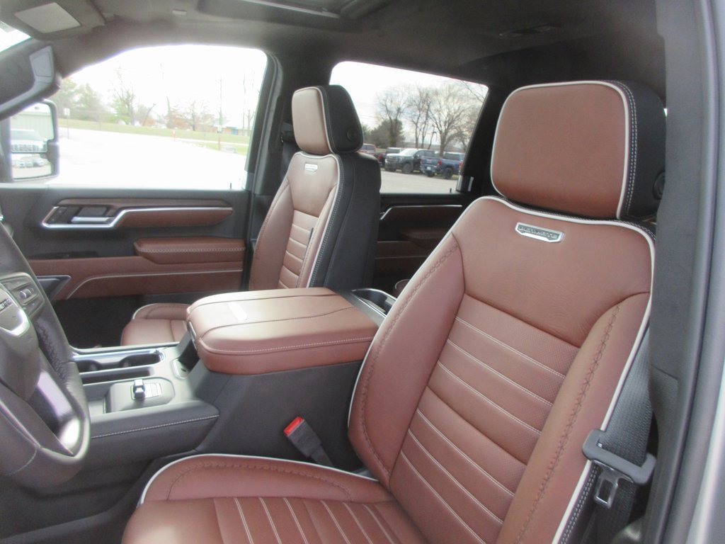 New 2026 GMC Sierra 3500 Denali Ultimate image 14