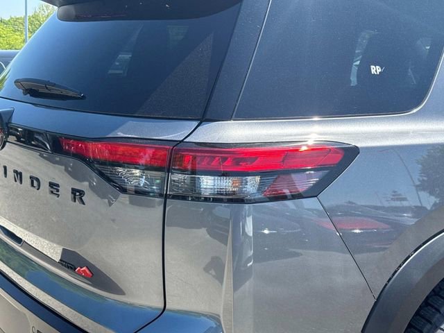 New 2026 Nissan Pathfinder Rock Creek AWD/4WD image 12