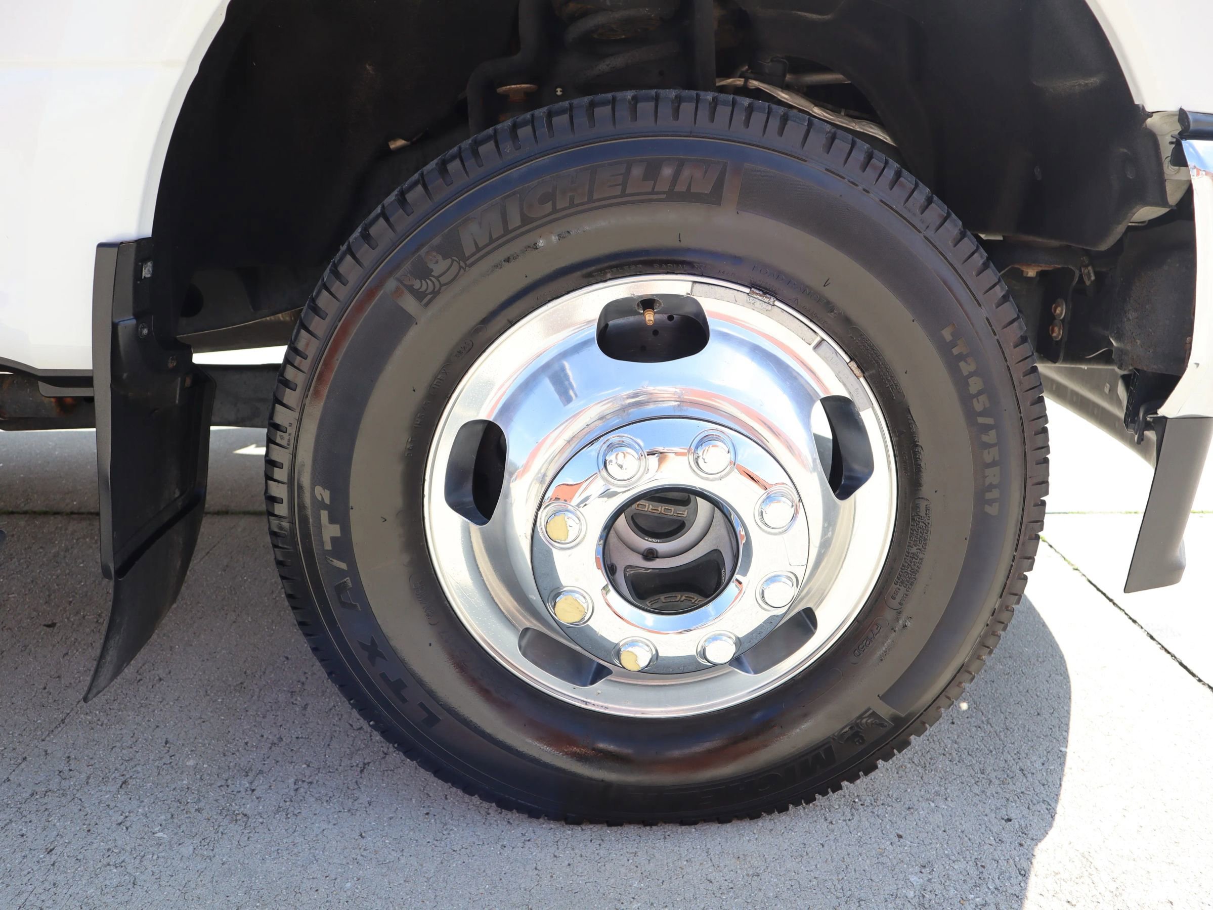 Used 2021 Ford F350 Lariat w/ Lariat Ultimate Package image 38