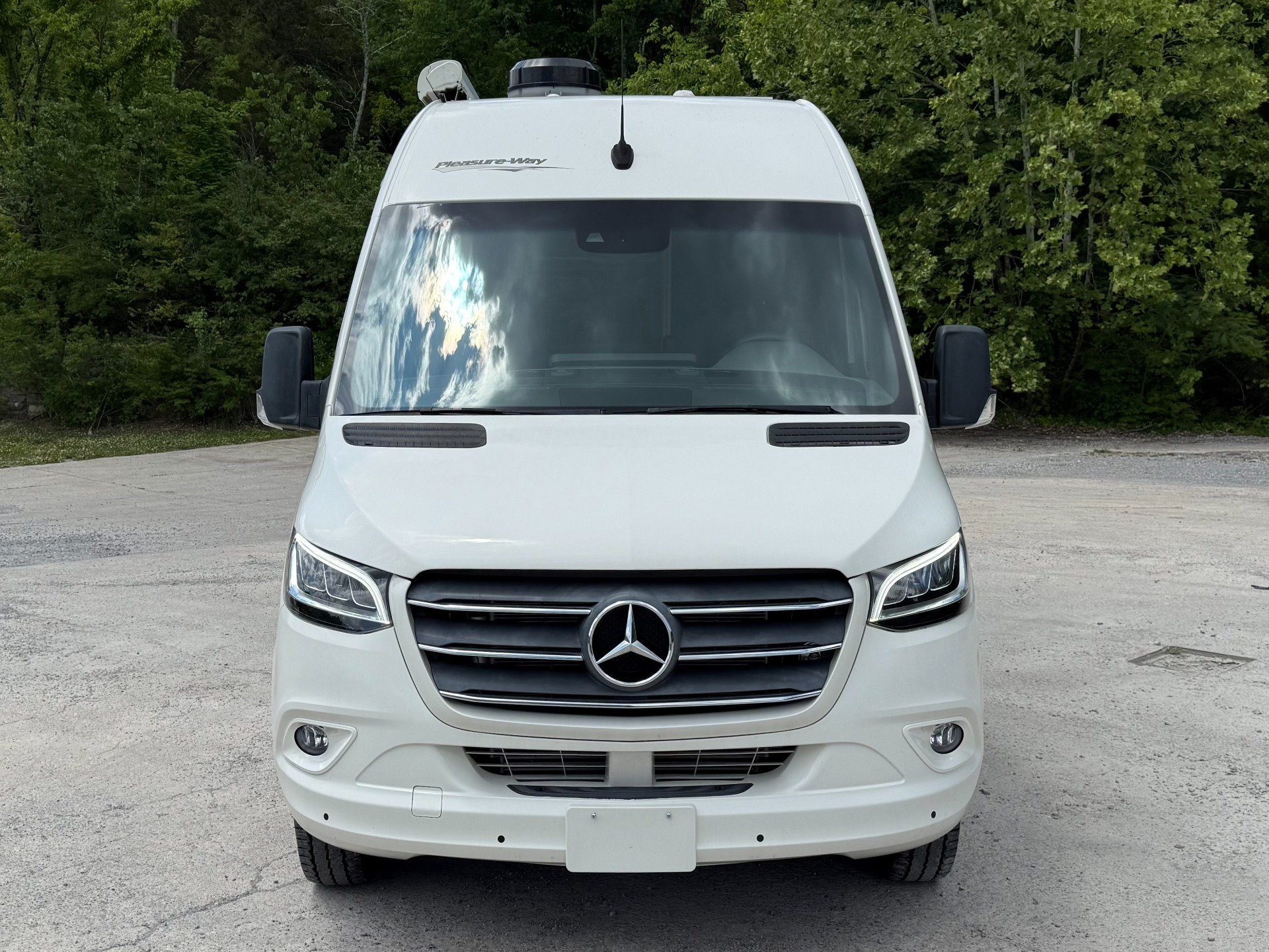 Used 2022 Mercedes-Benz Sprinter 3500 image 5