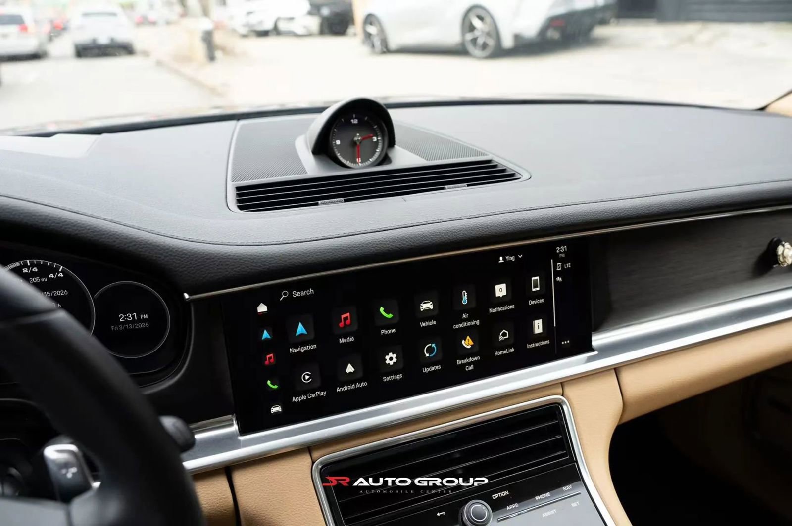 Used 2023 Porsche Panamera 4 Platinum Edition image 10