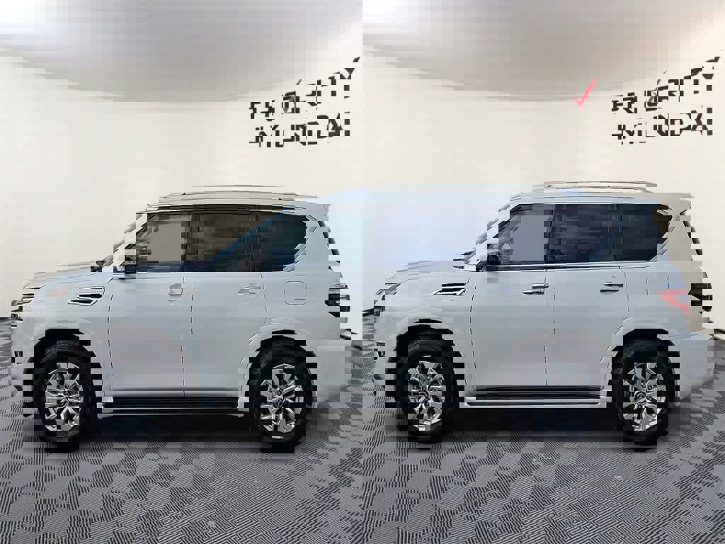 Used 2024 Nissan Armada SV image 7