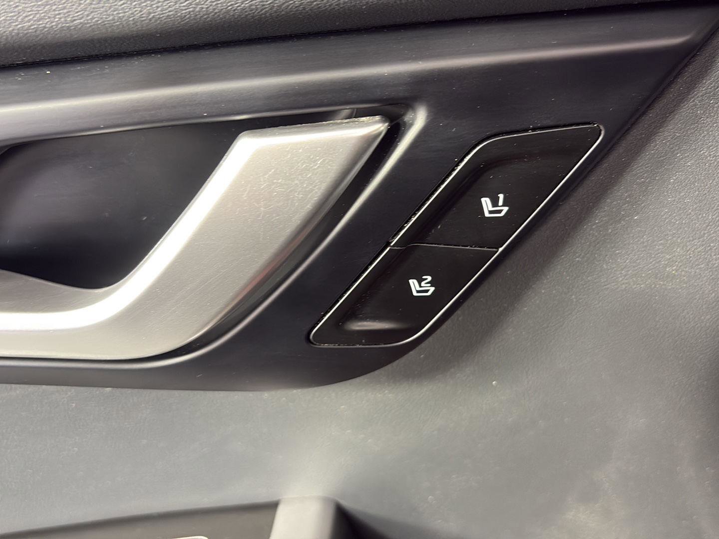 Used 2022 Kia EV6 Wind w/ Wind Technology Package image 24