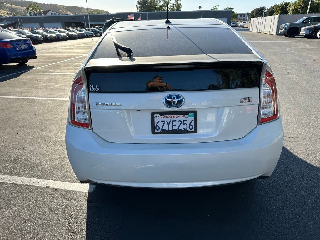 Used 2013 Toyota Prius Three image 3