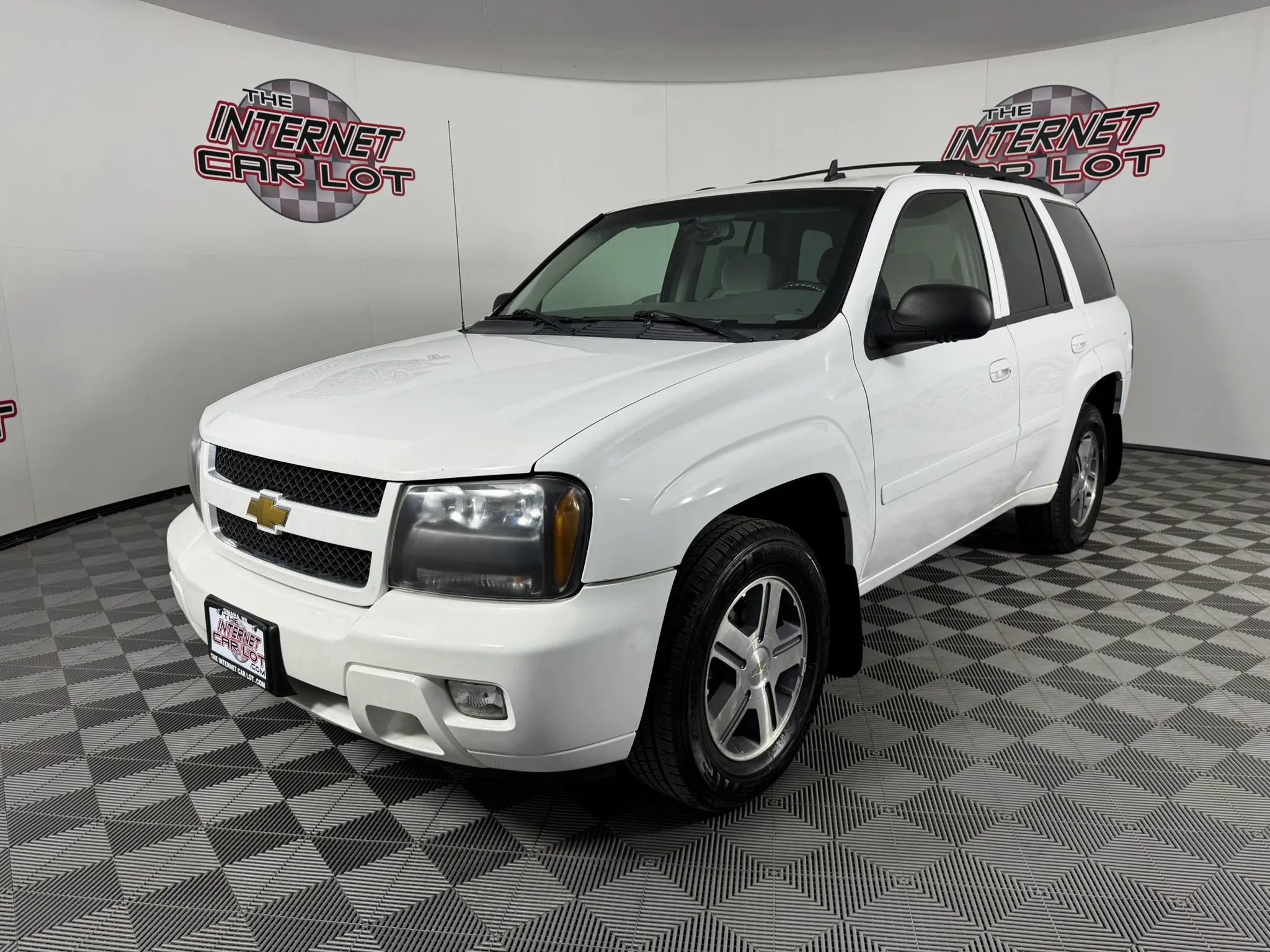 Used 2007 Chevrolet TrailBlazer LT AWD/4WD image 3