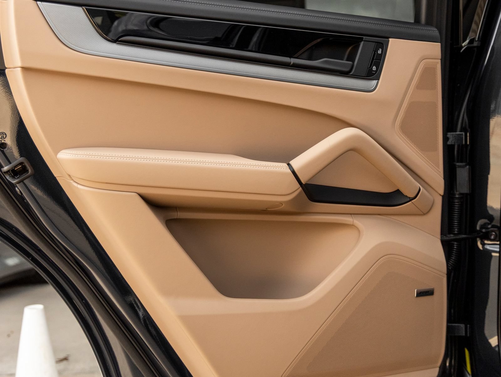 New 2026 Porsche Cayenne S AWD/4WD image 33
