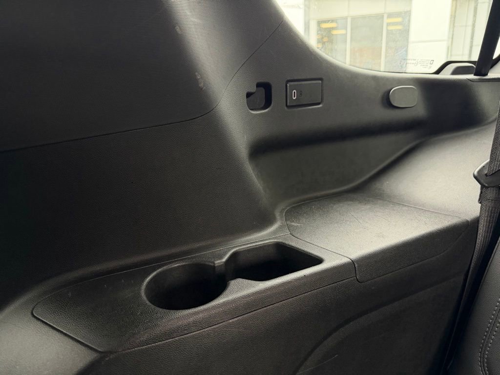 Used 2022 Chevrolet Tahoe Z71 w/ Luxury Package image 40