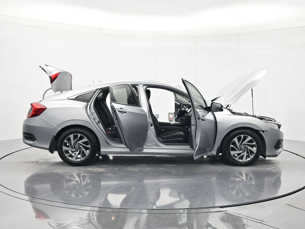 Used 2018 Honda Civic EX image 48