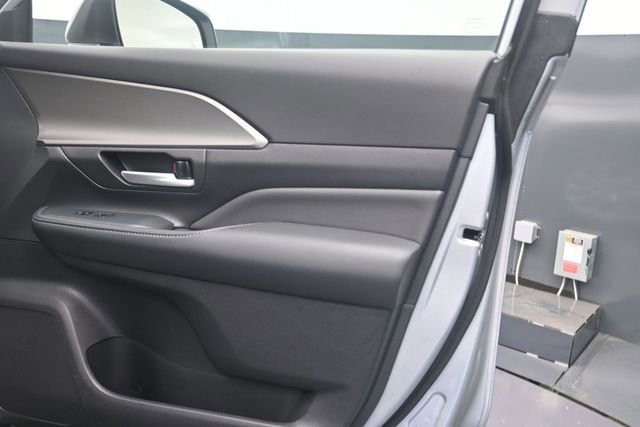 Used 2025 Toyota Grand Highlander FWD image 30