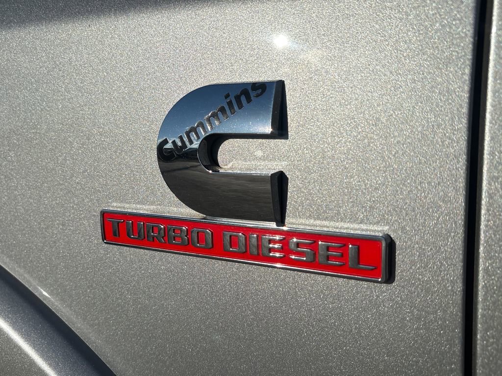 Used 2020 RAM 3500 Laramie image 12