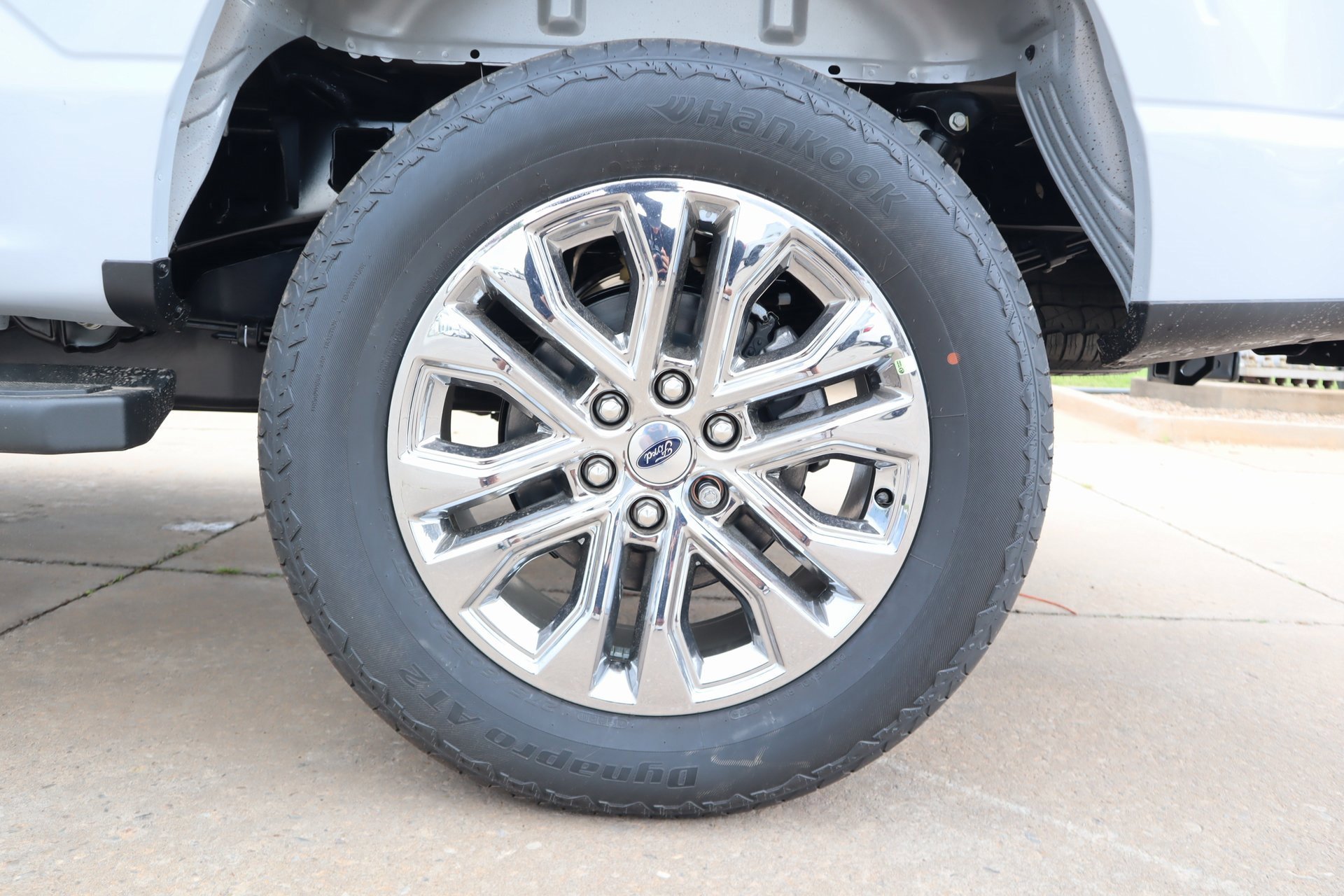 New 2025 Ford F150 Lariat w/ Equipment Group 502A High image 20