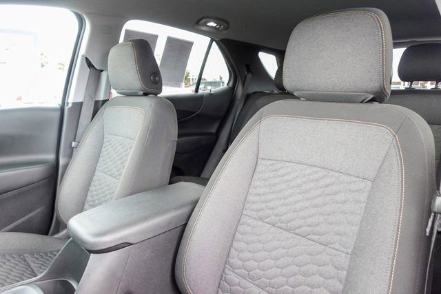 Used 2021 Chevrolet Equinox LT image 24