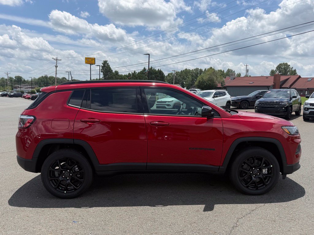 New 2026 Jeep Compass Latitude AWD/4WD image 2