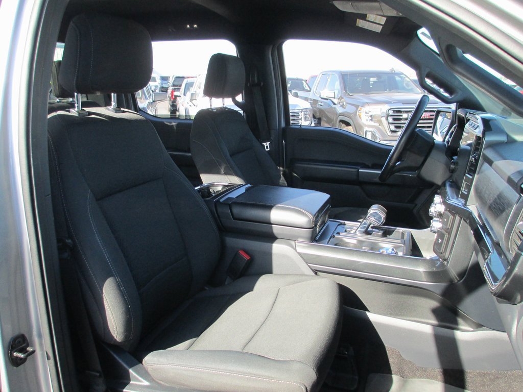 Used 2021 Ford F150 XLT w/ Equipment Group 302A High image 18