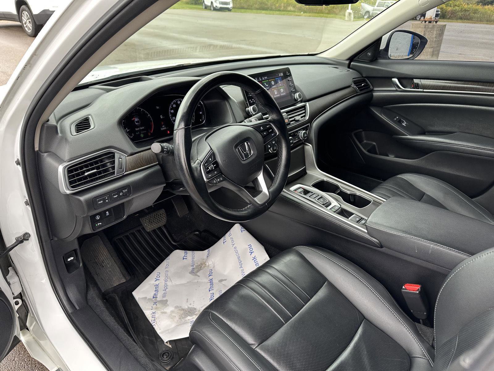 Used 2022 Honda Accord Touring image 22