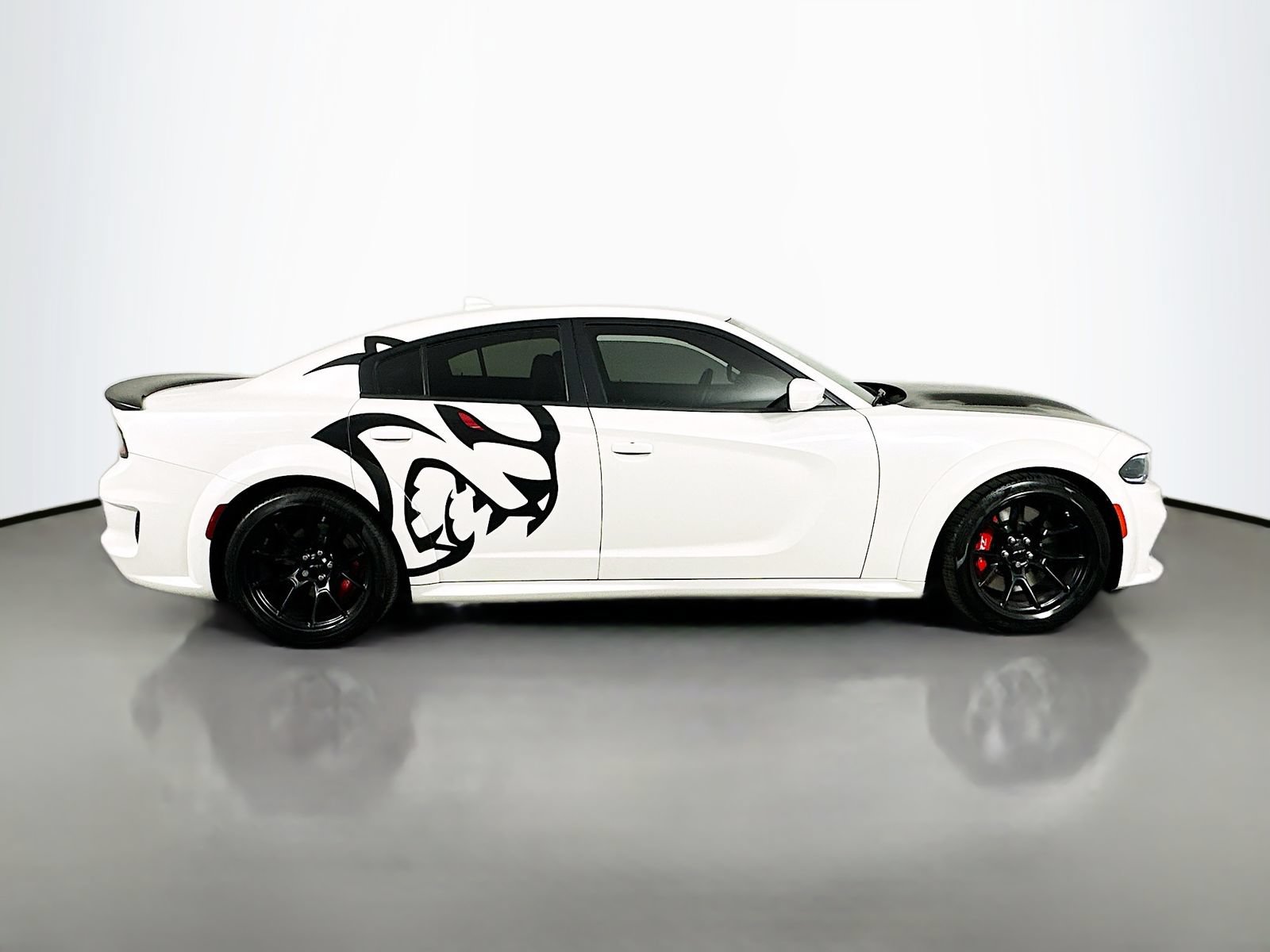 Used 2023 Dodge Charger SRT Hellcat RWD image 8